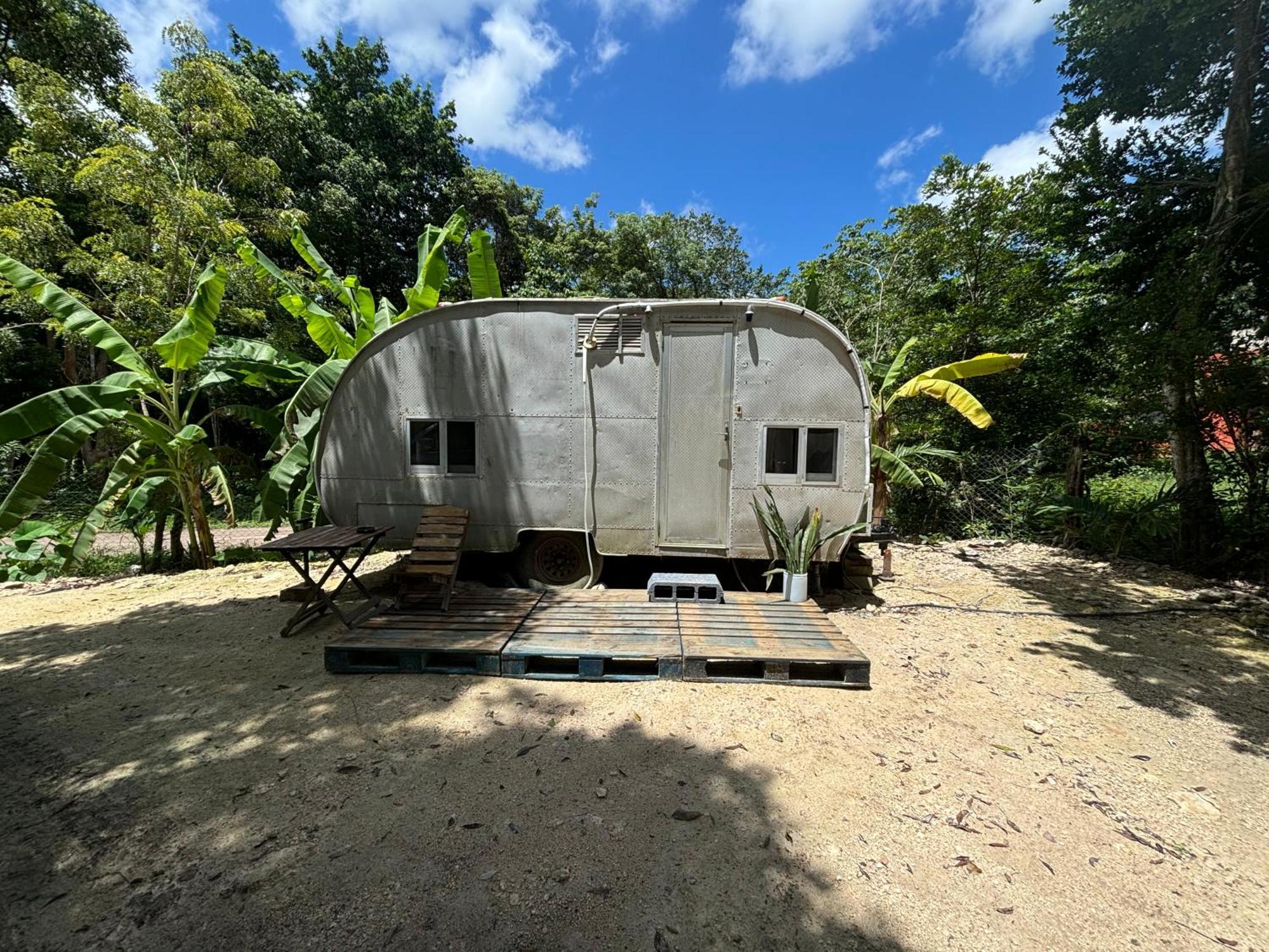 Hotel Momotoh Camper Xpujil Esterno foto